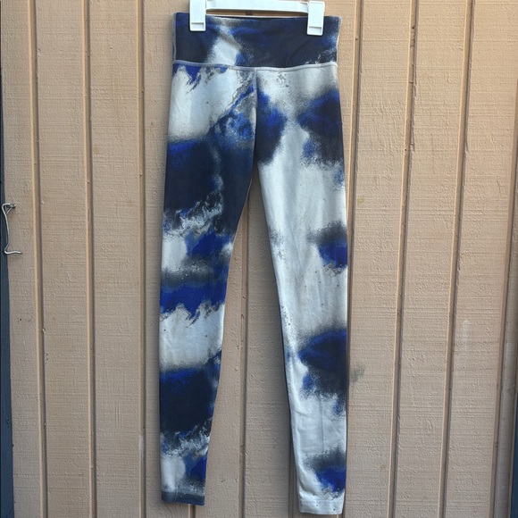 lululemon athletica Pants - lululemon athletica Blue and Black Tie-Dye Leggings